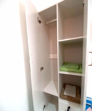 Casa adosada, patio, vistas al jardín