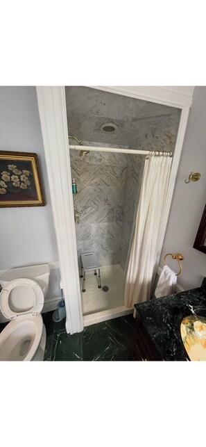 Bathroom - Charming 1-bedroom with full kitchen  Charles Newhall House by BrownUniversity (Cranston)