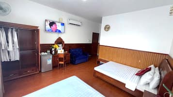 Classic Quadruple Room