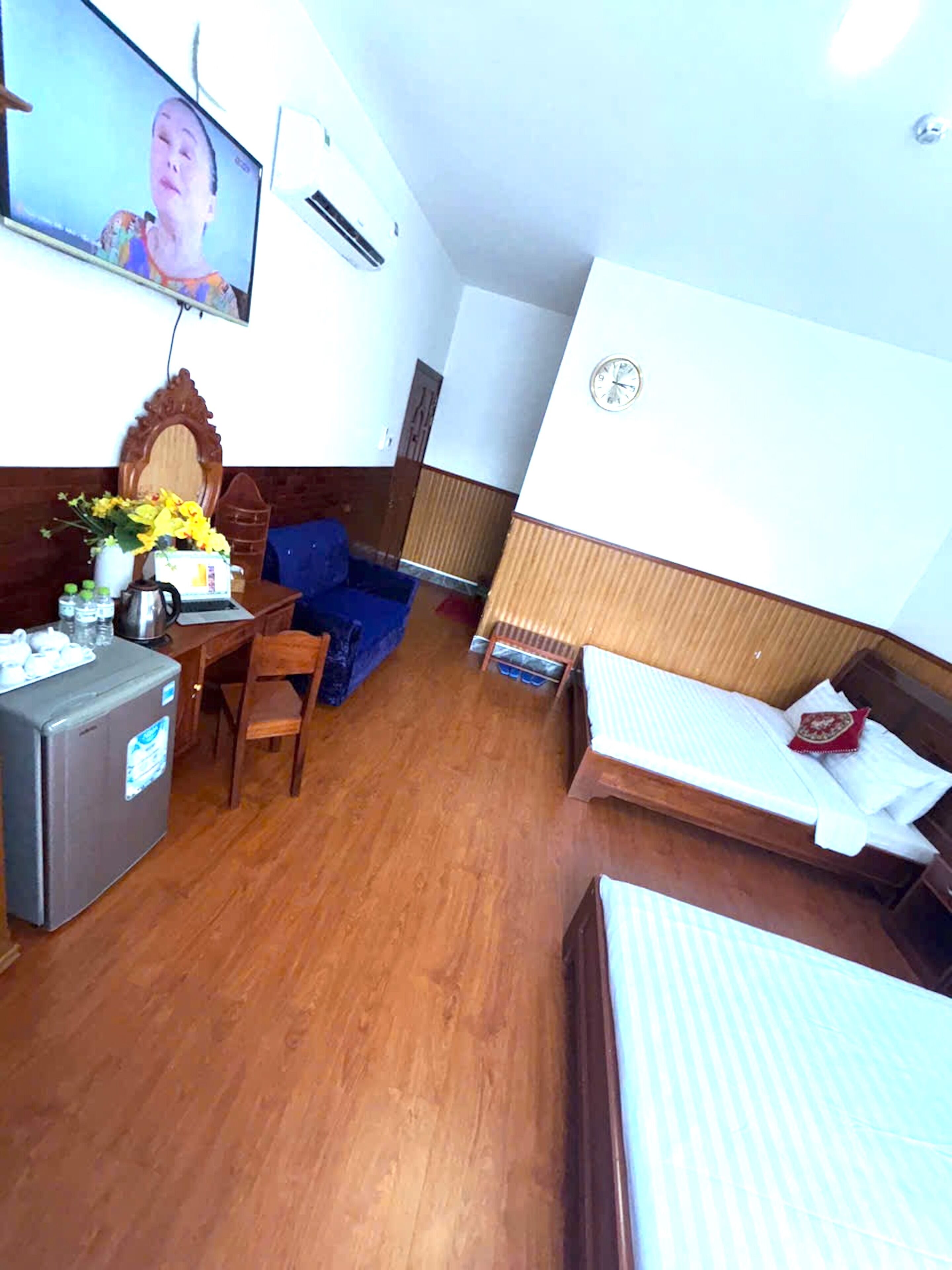 Classic Quadruple Room