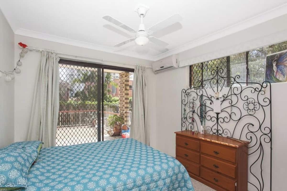 House, 2 Bedrooms, Balcony