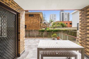Exterior - Burleigh Coastal Haven - Kingston 4 (Burleigh Heads)