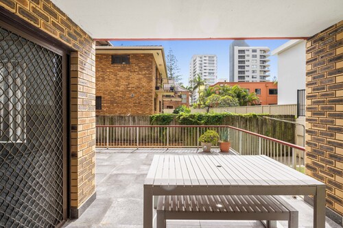Burleigh Coastal Haven - Kingston 4