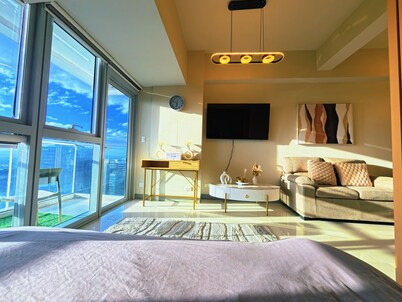 35th Uptown Park Suites Tower 2 BGC