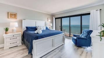 5 bedrooms, iron/ironing board, WiFi, bed sheets