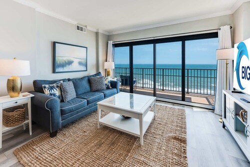 5 Bedroom Penthouse with Amazing Oceanfront Views