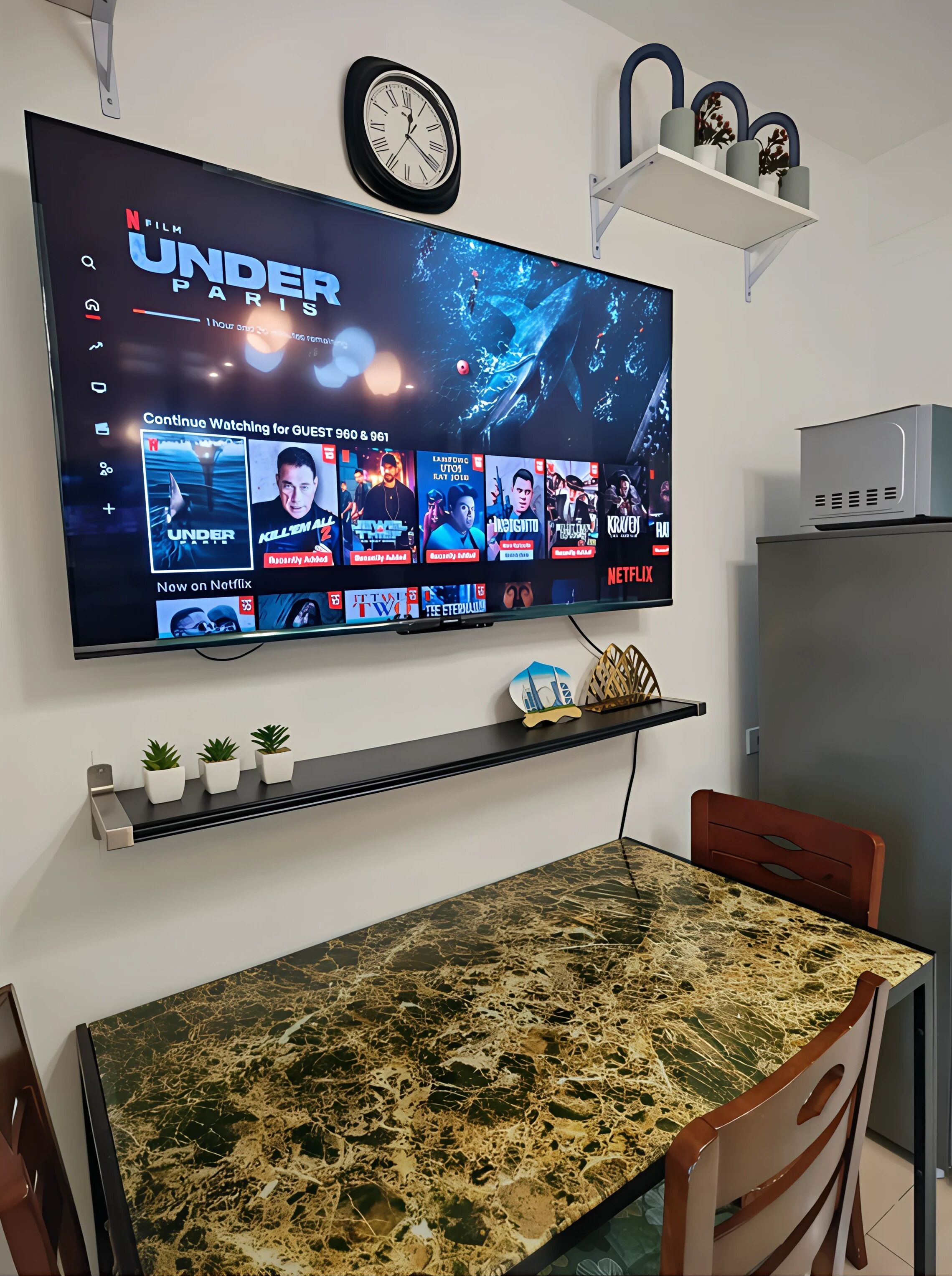 Condo, City View | Dining