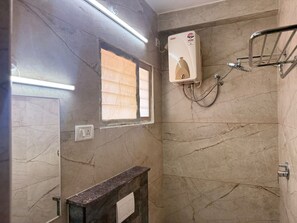 Bathroom - Hotel South Avenue (Tirunelveli)