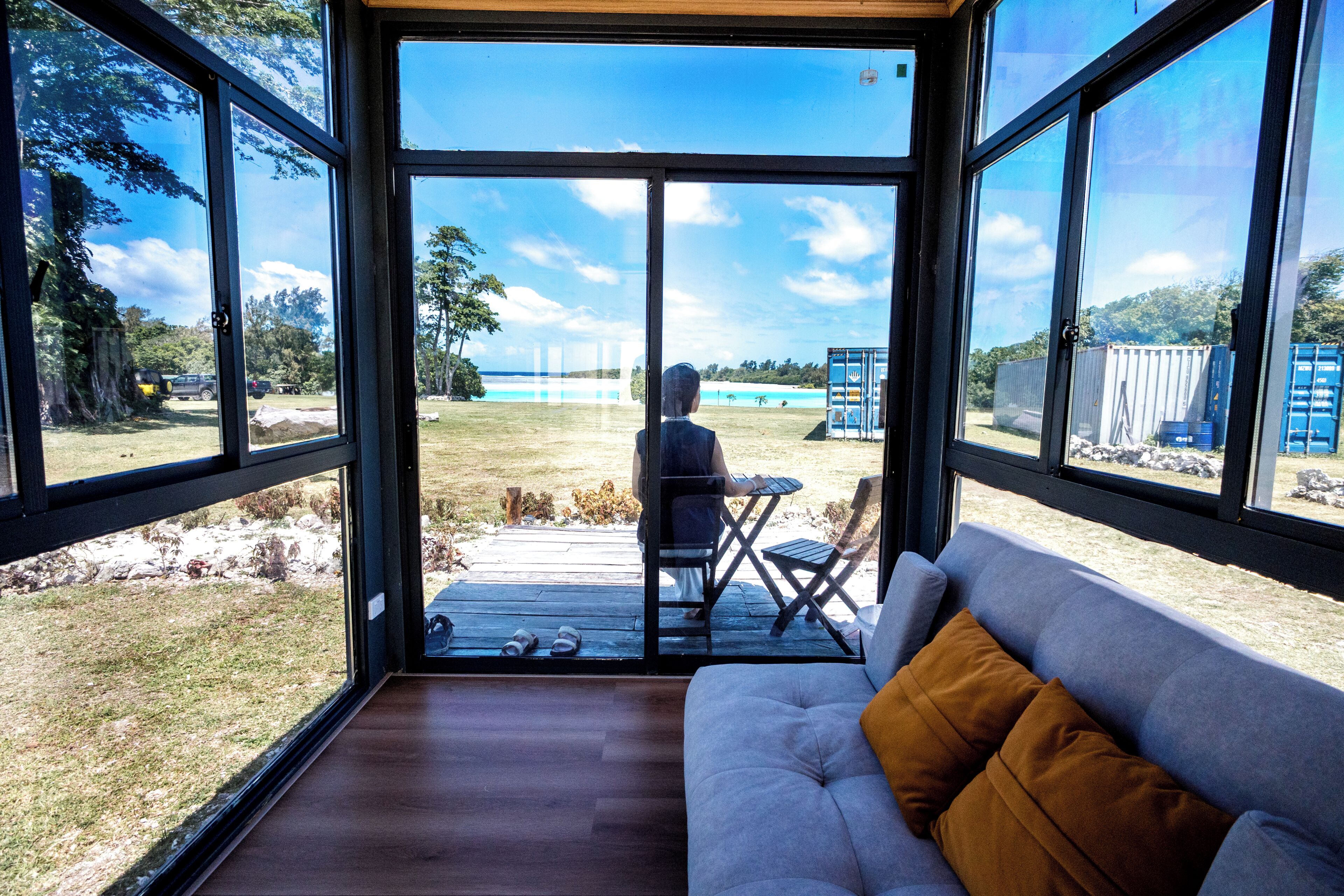 Family Suite, Non Smoking, Bay View | Living area