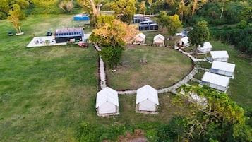 Enceinte de lâhĂ©bergement