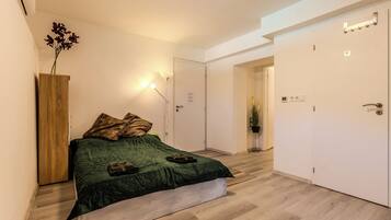 Family Apartment, Multiple Bedrooms (Káli Retreat Fitness and Relax 2)