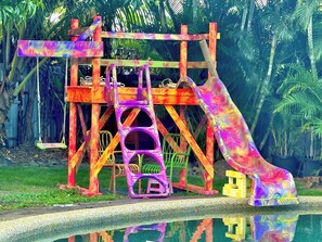 Shared Dormitory, 2 Bedrooms, Smoking, Patio | Kolam renang