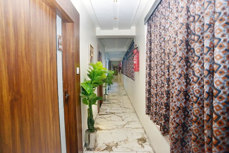 Interior. hotel lee gold