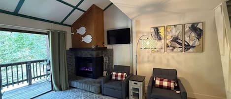 Smart TV, chimenea