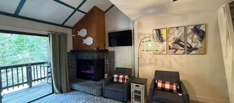 Shaver Lake Studio Escape- Mountain Retreat for Two in Bretz Mill Condominiums