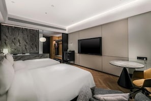 Cortinas blackout y sistema de insonorización 