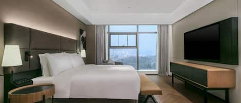 Superior Twin Room, City View