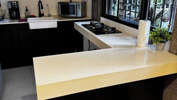 Apartment, 1 Bedroom, Patio | Interior