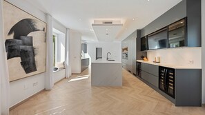 Fridge, microwave, oven, dishwasher - Villa Promise by Vacation Marbella (Estepona)