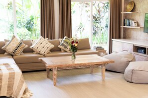 Vila Deluks, pemandangan kebun | Area keluarga