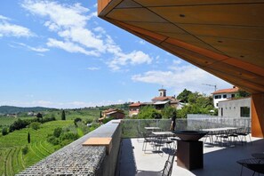 Outdoor dining - Alma Vista Luxury Villa (Brda)