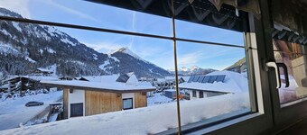 Ferienwohnungen Luttinger am Mühlbach – Bright Apartment with Mountain Panorama