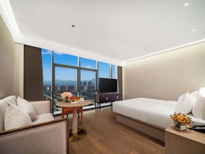 Executive Double Room | Premium bedding, down comforters, individually furnished - MAISON NEW CENTURY (Ningbo)