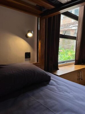 Imagen sin descripción, 5 de 26, botón