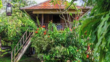 Traditional Room | Property grounds