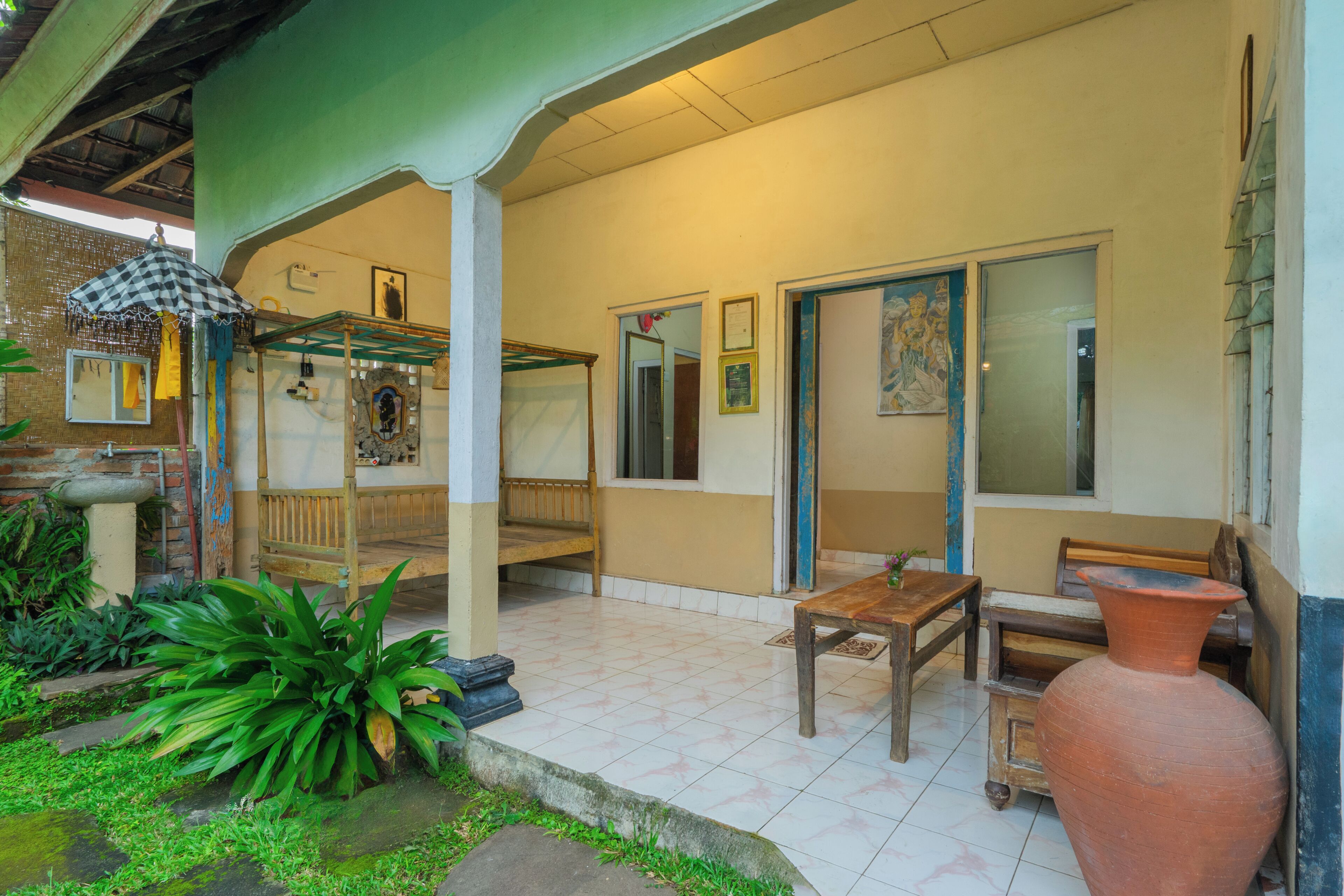 Family Room | Terrace/patio