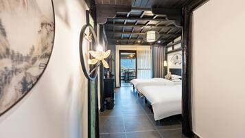 Signature Twin Room