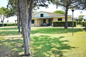 Apartamento clássico, 3 quartos | Fachada