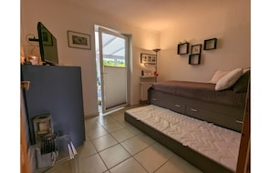 6 bedrooms, individually furnished - Strandnaher Bungalow in Dornumersiel (Dornum)