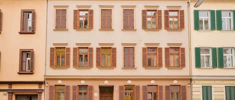 Classic Apartment, 1 Bedroom | Exterior