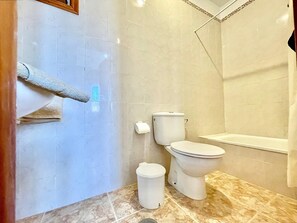 Phòng tắm