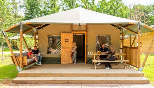 Luxuszelt im Serengeti Park