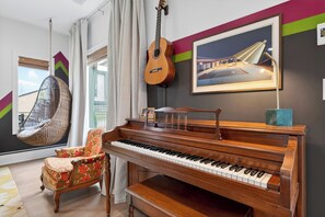 Interior - Rooftop Lounge + Hot Tub + Karaoke + Firepit | Katie Hill Collection (Nashville)