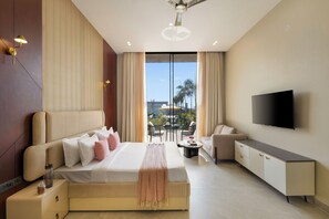 Vila luxo, vista para o jardim | Ferros/tábuas de passar roupa, Wi-Fi de cortesia