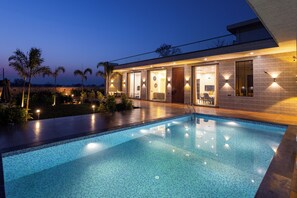 Piscina externa
