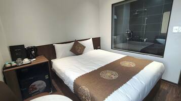 Double Room Single Use | Free WiFi