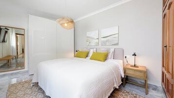 Apartemen Superior, 2 kamar tidur, Bebas Asap Rokok, AC | Setrika/meja setrika dan Wi-Fi gratis