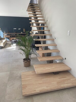 Interior - Magnificent contemporary house just a stone's throw from the village (Rochefort-du-Gard)