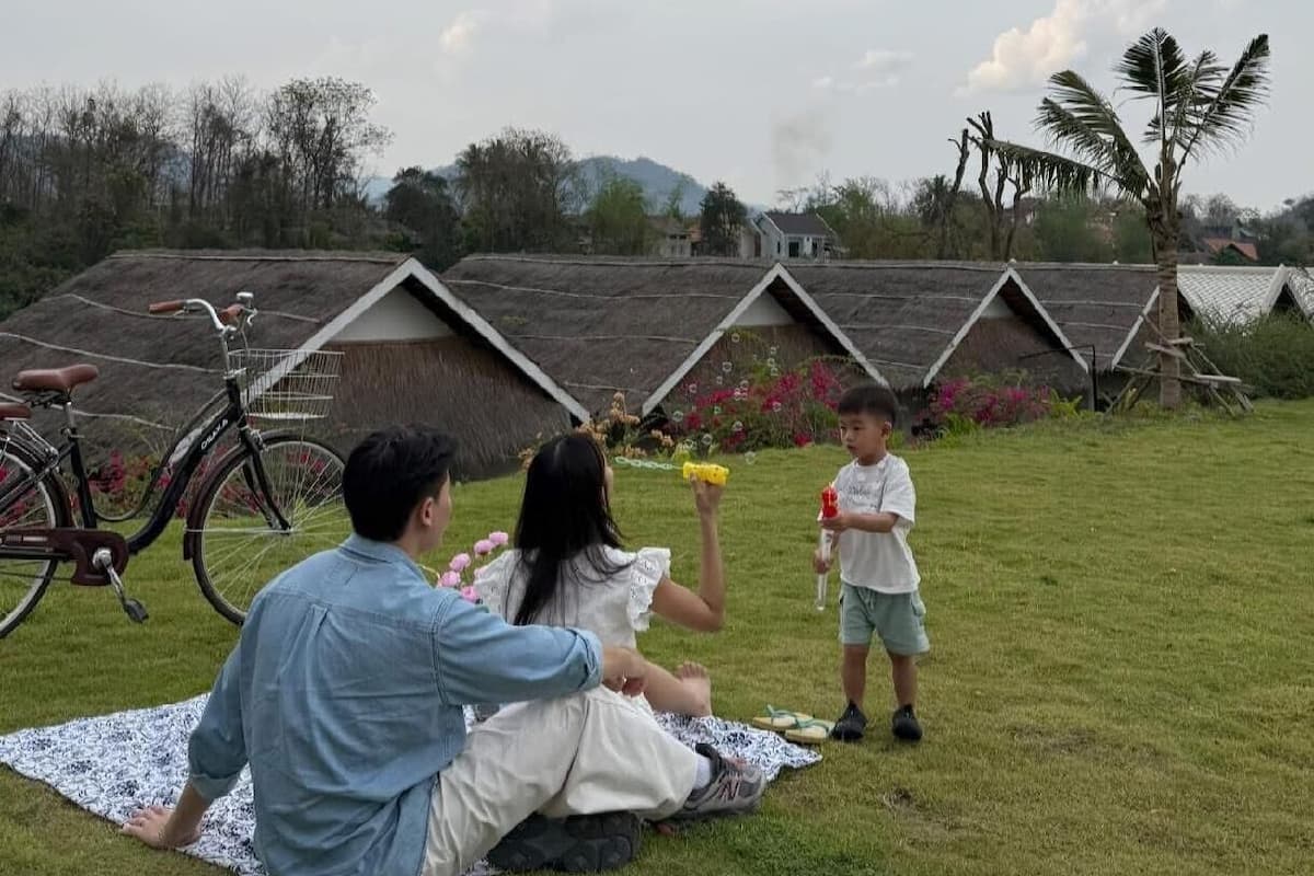 Classic Twin Room, Balcony, River View | Garden