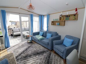 Living area - Av18 (Stratford-upon-Avon)