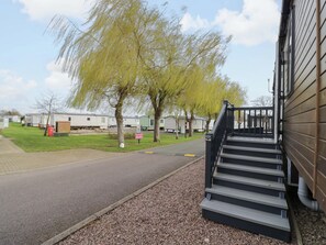 Property grounds - Av18 (Stratford-upon-Avon)