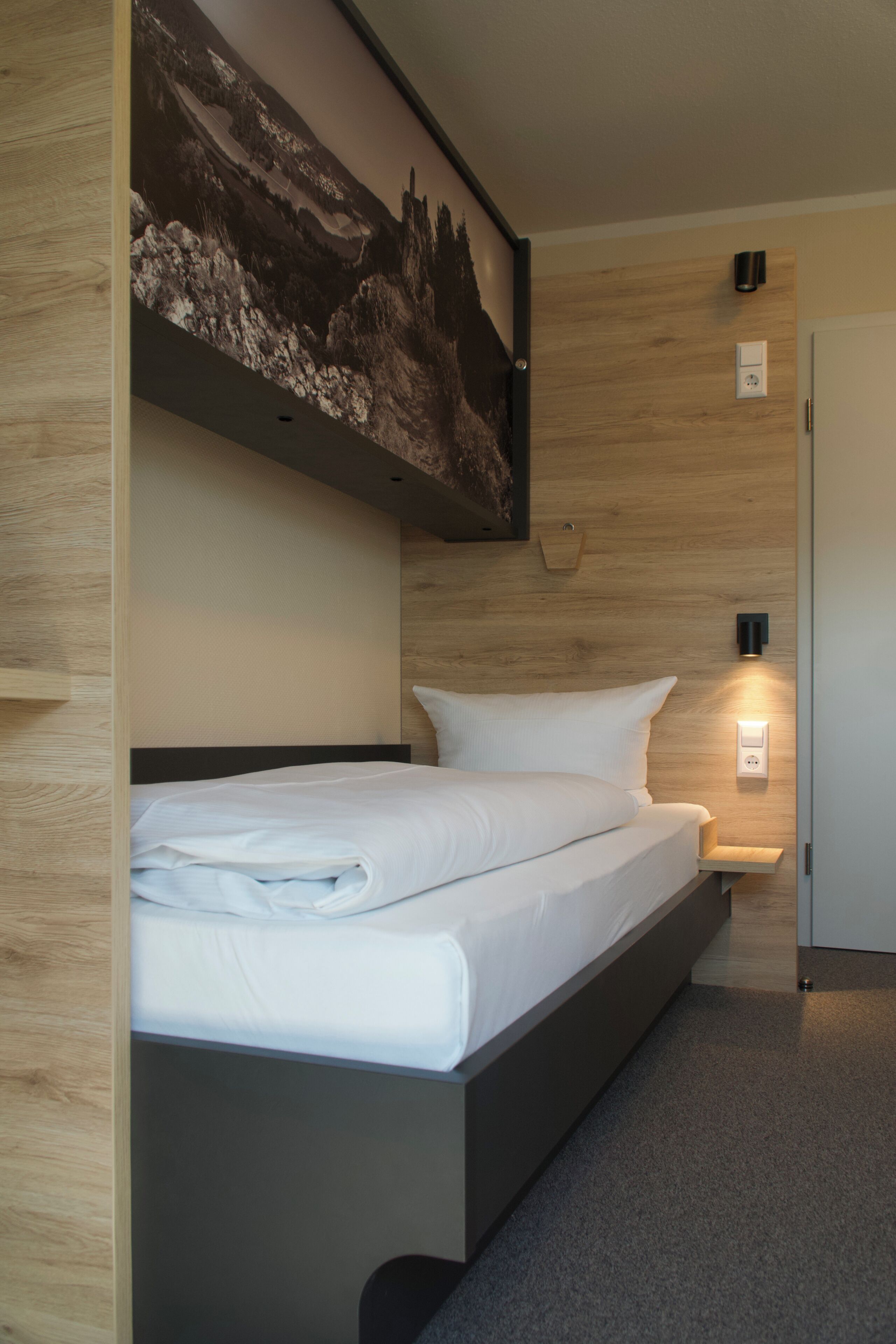 Standard Single Room