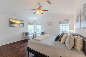 Room - Resort-Style Pool + Spa + BBQ. Spacious 4 bdr Home @The Woodlands (Spring)