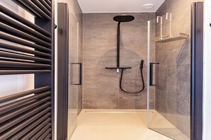 Shower - Penthouse with beach view (Sint-Annaland)