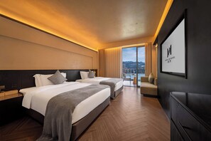 奢華雙床房, 河景 | 高級寢具、羽絨被、迷你吧、獨特裝修