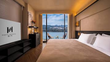 Luxury Double Room, River View | Premium bedding, down comforters, minibar, individually furnished